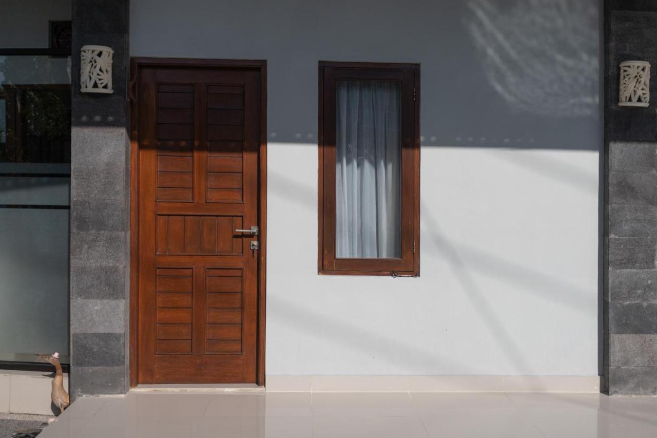 Cempaka Mas Guest House Canggu Buitenkant foto